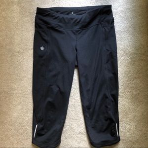 Athleta Capri Pants Medium